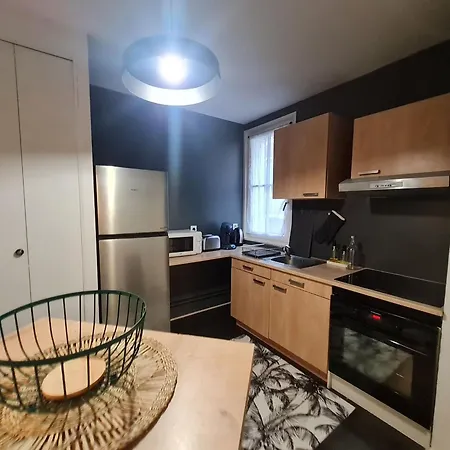 Et Calme, Proche De La Place Stanislas - Fr-1-584-350 * Nancy