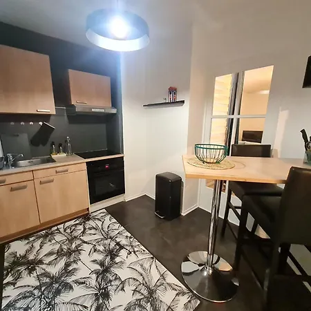 Et Calme, Proche De La Place Stanislas - Fr-1-584-350 Nancy