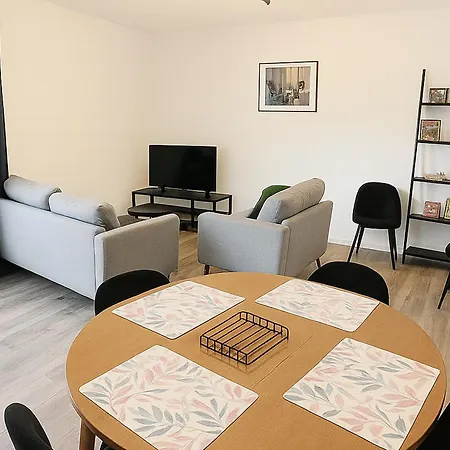 Et Calme, Proche De La Place Stanislas - Fr-1-584-350 Apartamento *