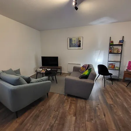 Et Calme, Proche De La Place Stanislas - Fr-1-584-350 * Nancy