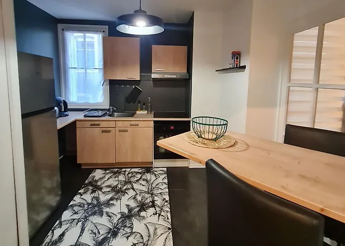 Et Calme, Proche De La Place Stanislas - Fr-1-584-350 Apartamento *